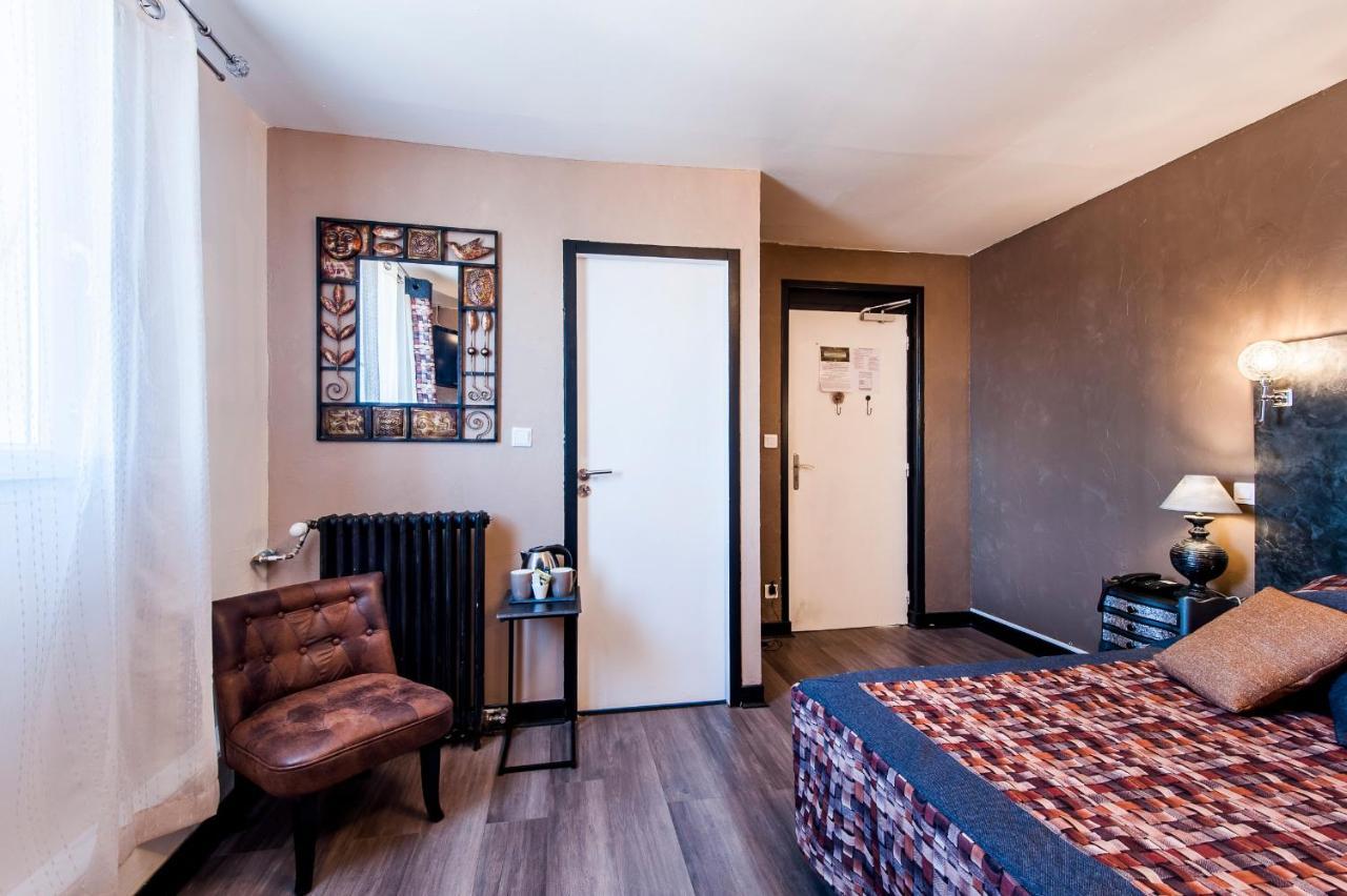 סלון-דה-פרובנס Hotel De Charme Le Provence מראה חיצוני תמונה