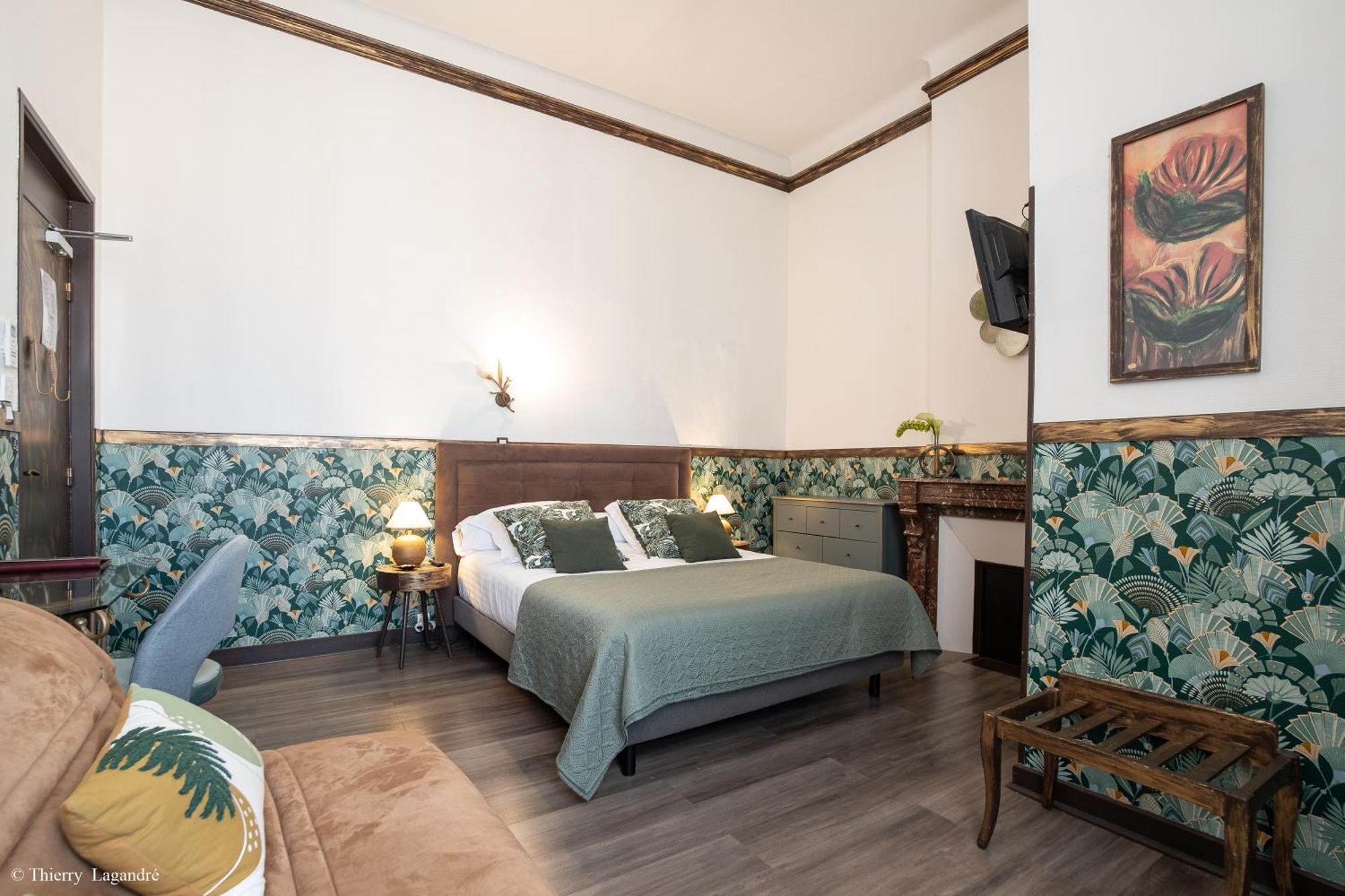 סלון-דה-פרובנס Hotel De Charme Le Provence מראה חיצוני תמונה